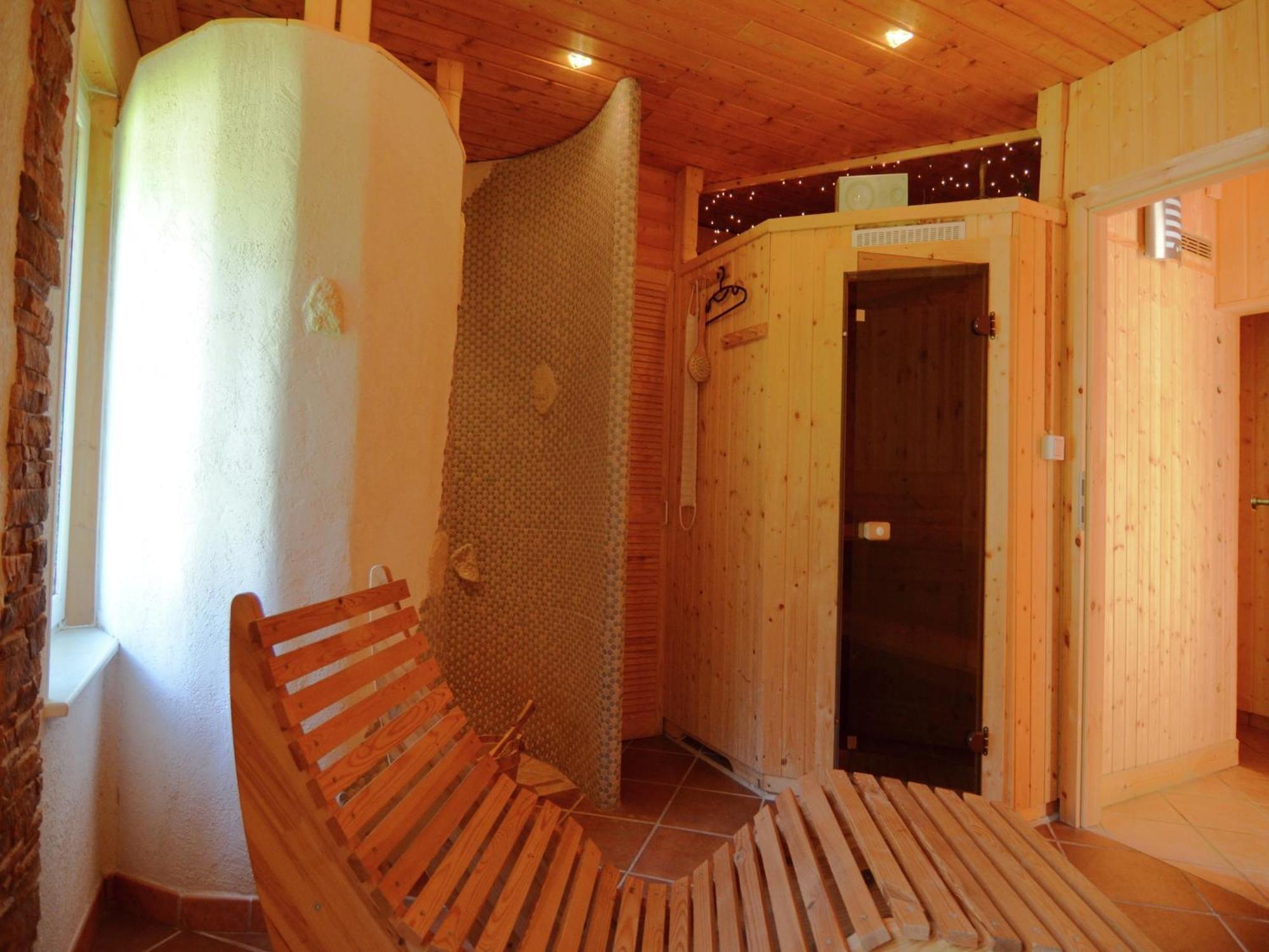 Cosy Apartment With Covered Porch Finsterbergen Zewnętrze zdjęcie